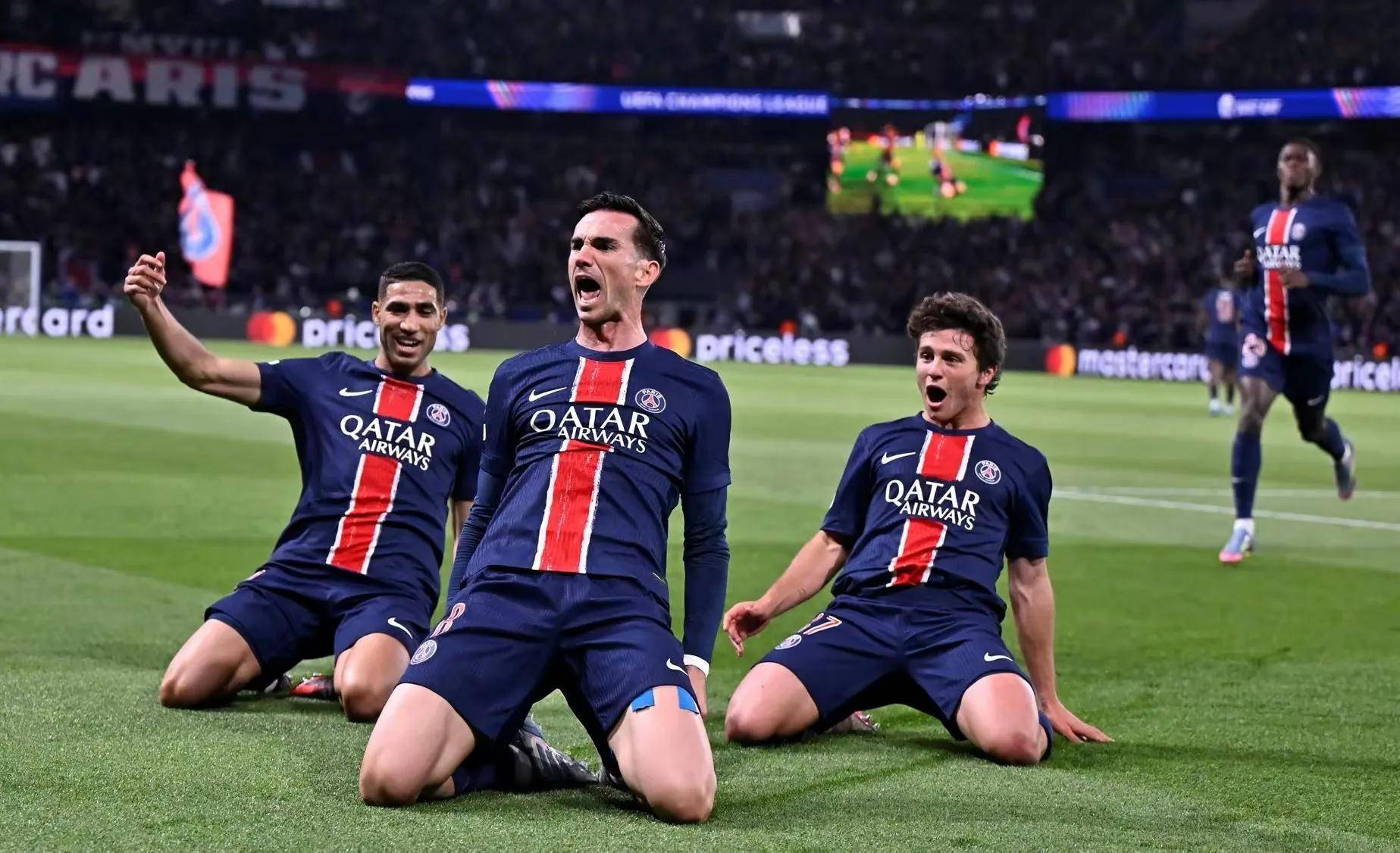 他们不仅携 他们不仅携