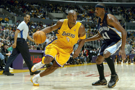 进攻战术的 进攻战术的